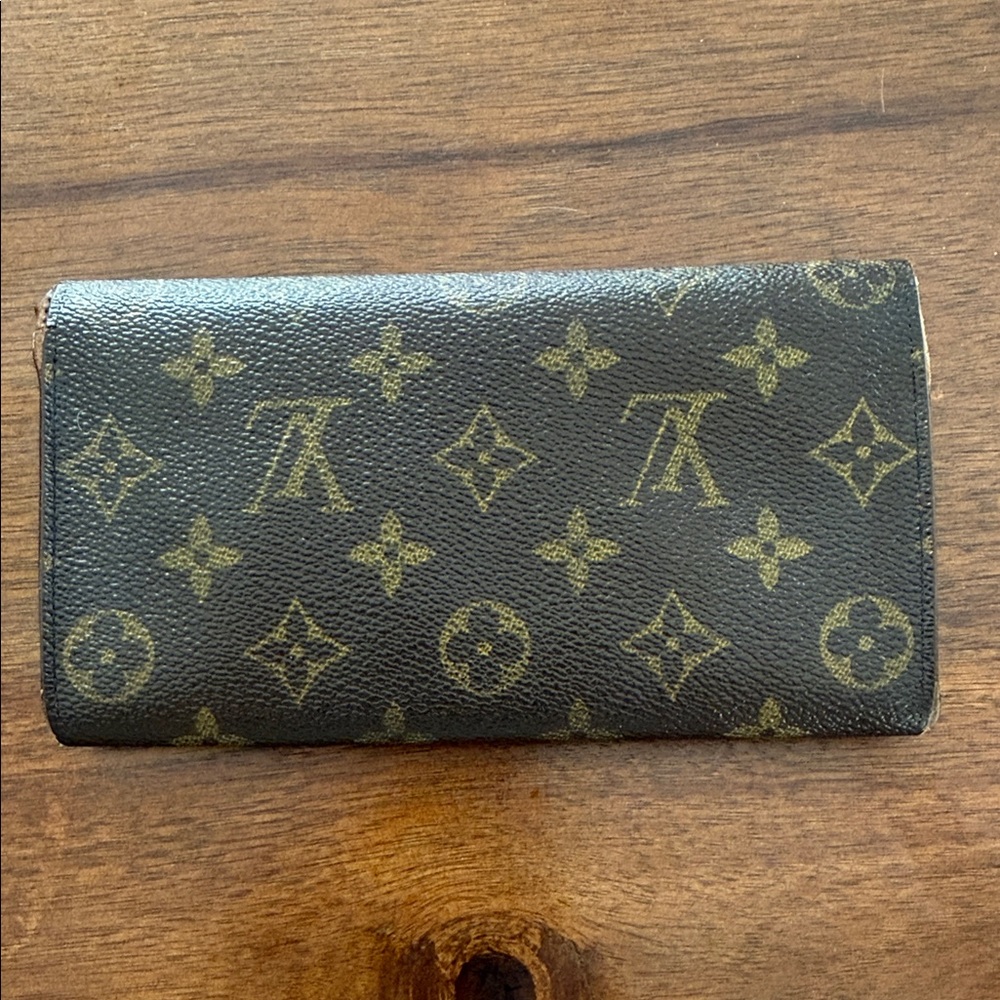 Louis Vuitton Monogram Canvas Wallet (project wallet) - Picture 2 of 9